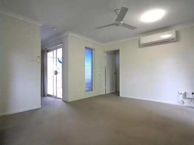 Apartment for rent in Railway Estate, Queensland