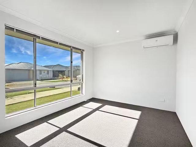 House for rent in Parklands, Western Australia