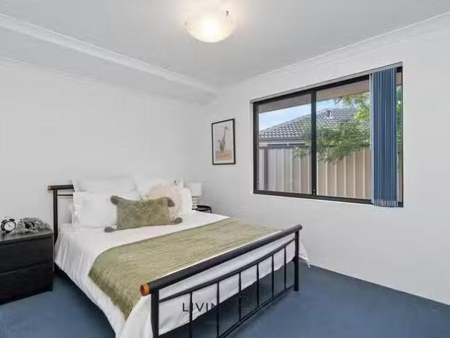 House for rent in Success, Western Australia