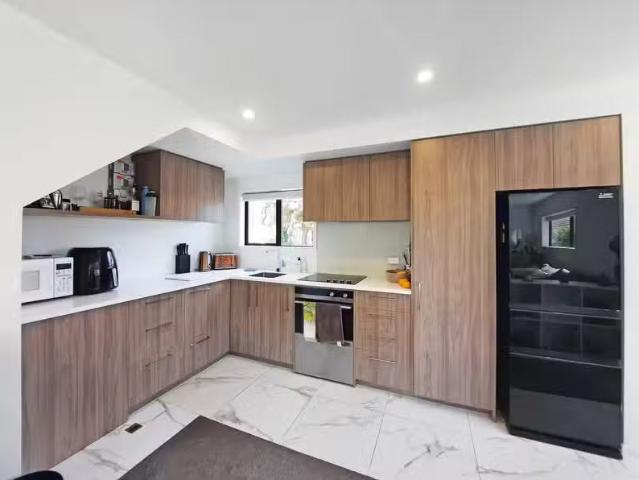 House for rent in Chaslands, Canterbury