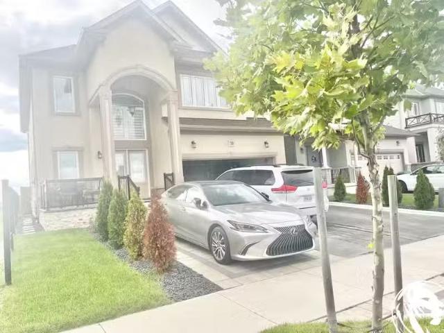 Condo for rent in Ancaster, Ontario
