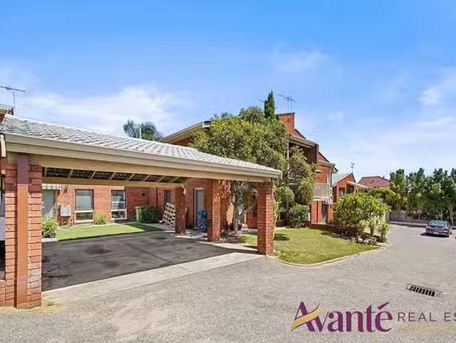 House for rent in Como, Western Australia