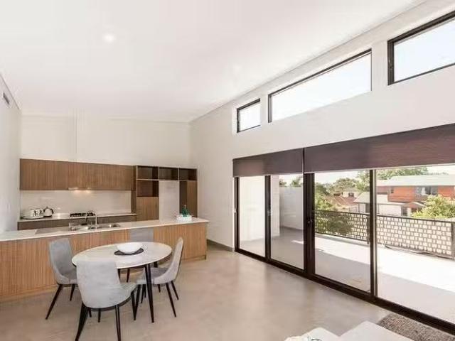 Apartment for rent in Shelley, Western Australia