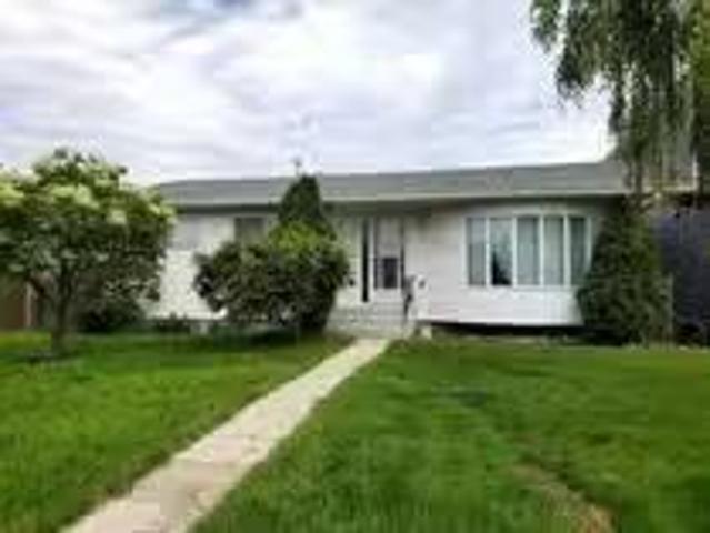 Condo for rent in Wedgewood, Alberta