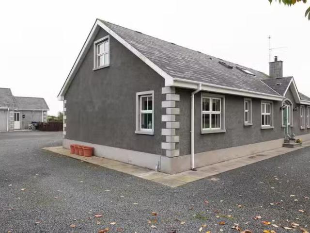 Apartment to rent in Adare, South Tipperary