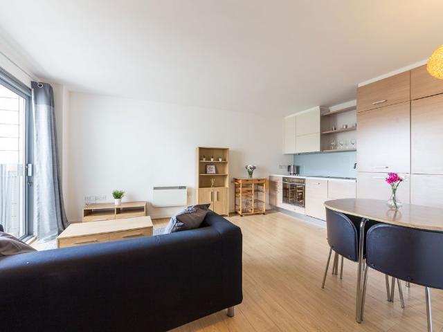 Studio for rent in London Borough of Lewisham, Deptford