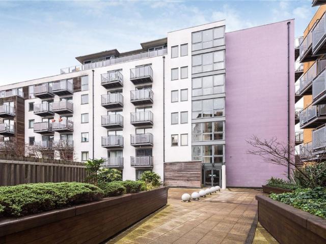 Apartment for rent in London Borough of Lewisham, Deptford