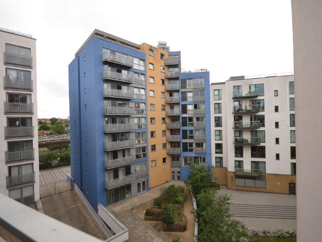 Apartment for rent in London Borough of Lewisham, Deptford