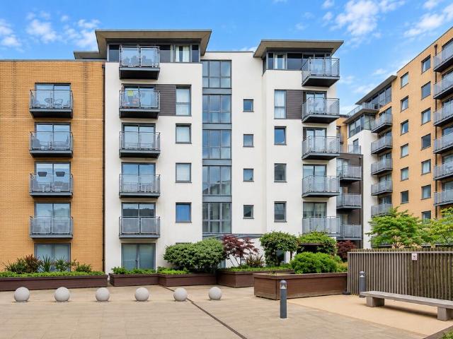Apartment for rent in London Borough of Lewisham, Deptford