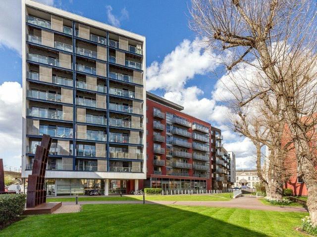 Apartment for rent in London Borough of Lewisham, Deptford