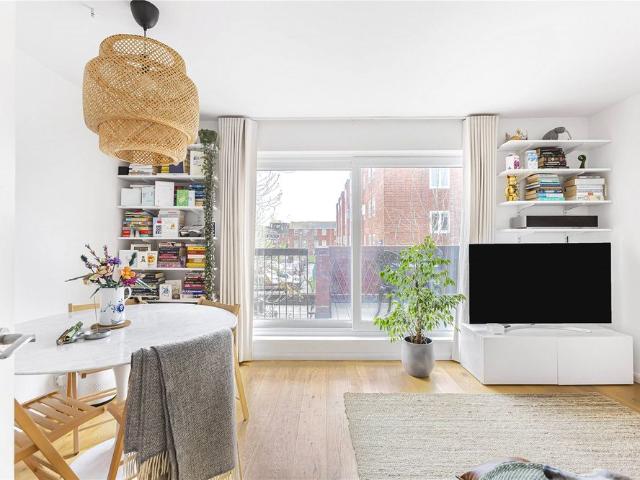 House for rent in South Hackney, Greater London