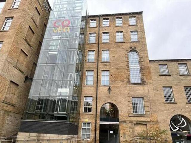 House for sale in Boothtown, Halifax
