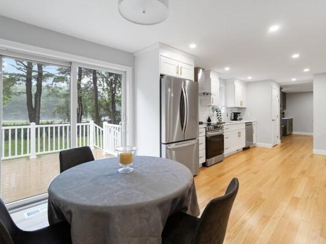 House for sale in Wayland