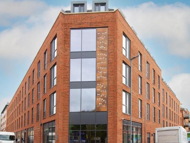 Studio for rent in Stokes Croft, Feckenham