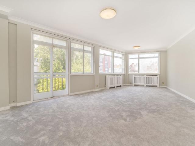 Apartment for rent in Mayfair, Greater London