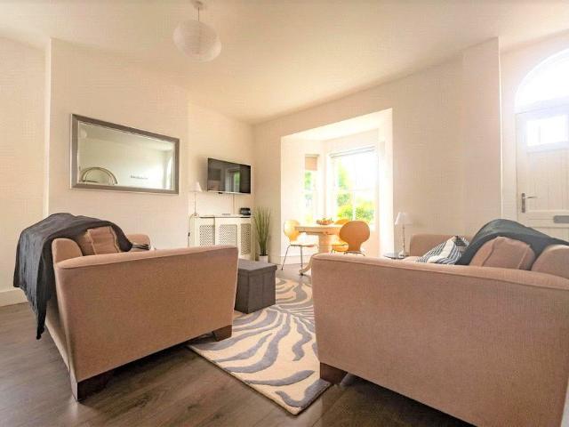 Apartment for rent in Henley-on-Thames, Berrick Salome