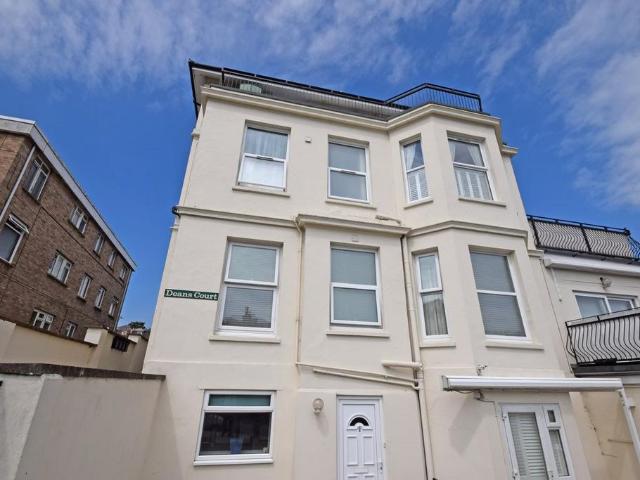 Apartment for rent in Oakfield, Ryde