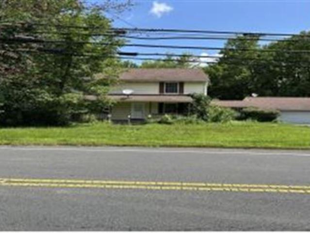House for sale in Dayton, New Jersey