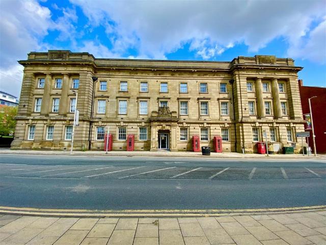 House for rent in The Haulgh, Lee Bank