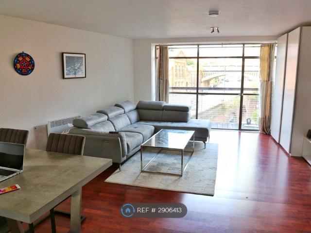 Apartment for rent in City Centre, Georgia