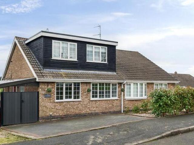 House for sale in Potters Corner, East Midlands