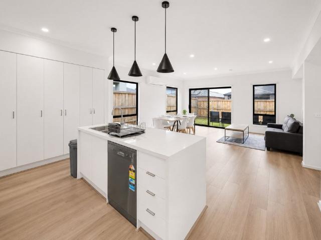 Room for rent in Camerons Creek, Victoria
