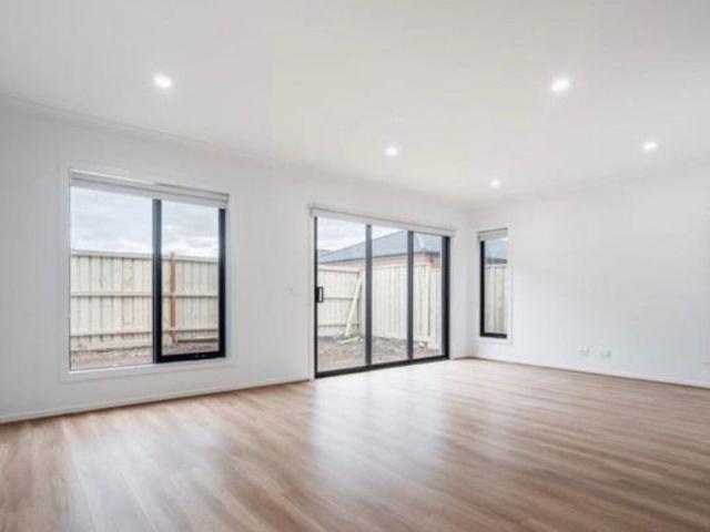 Room for rent in Camerons Creek, Victoria