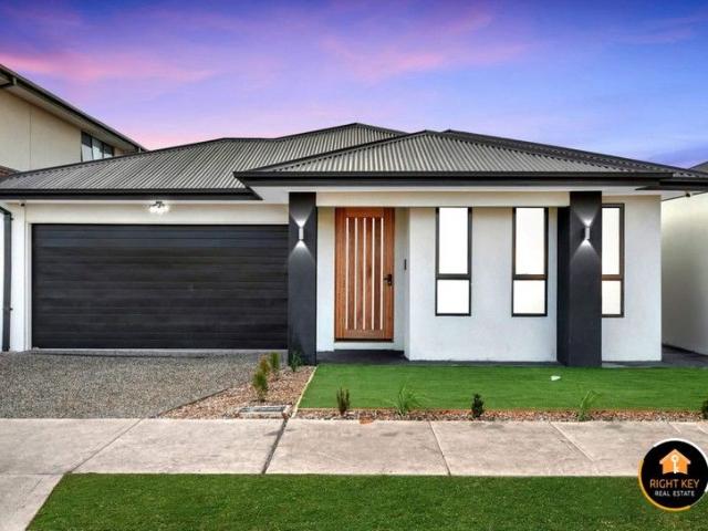 House for sale in Victoria