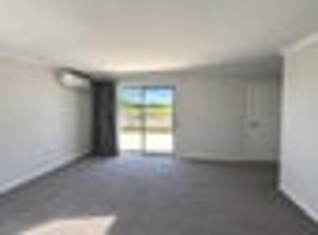 Apartment for rent in Deanwell, Hamilton City