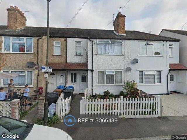 Apartment for rent in London Borough of Merton, Greater London
