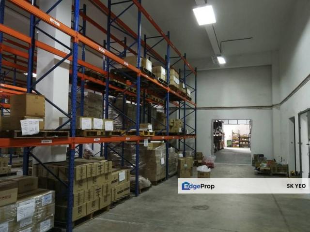 Warehouse for rent in Petaling, Alam Impian