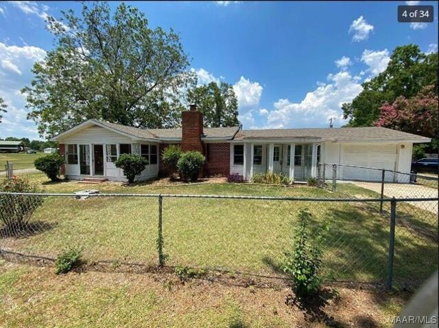 House for sale in Deatsville