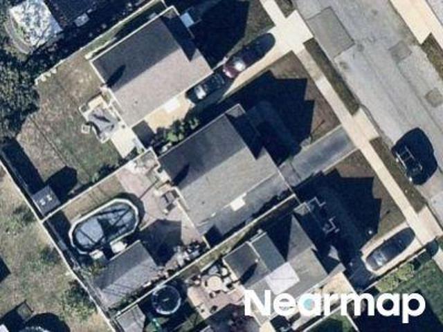 House for sale in Village of Lindenhurst, Babylon