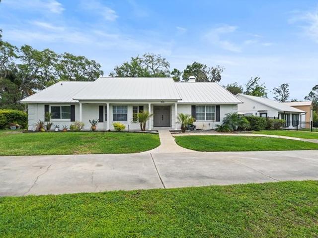 House for sale in Debary, Florida