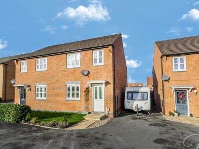 House for sale in Potters Corner, East Midlands