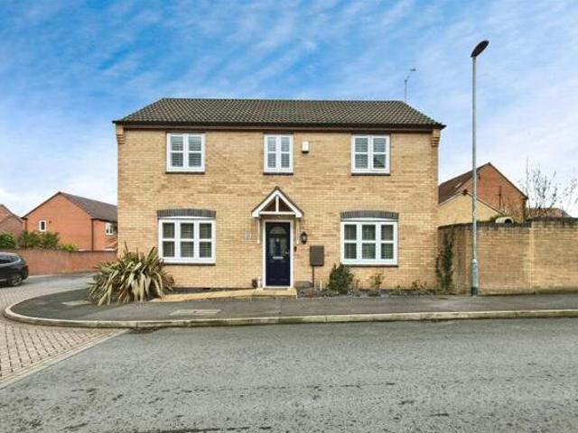 House for sale in Potters Corner, East Midlands