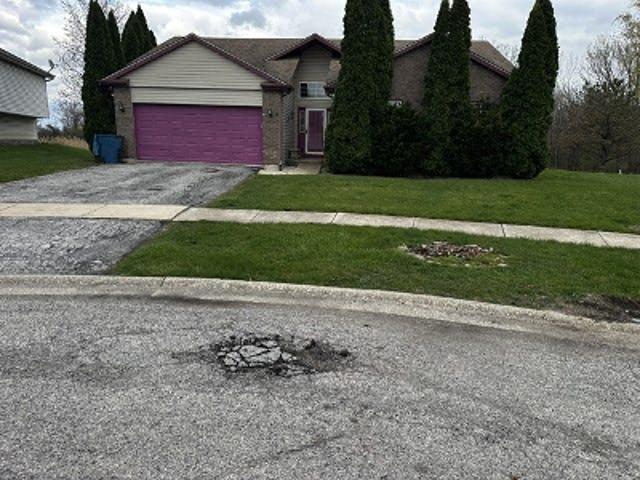 House for sale in Illinois