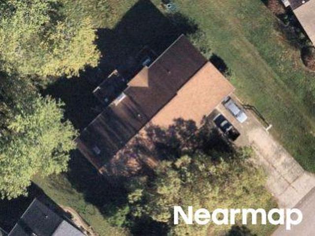 House for sale in Cecilia, Kentucky