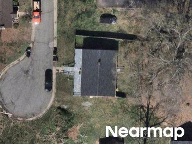 House for sale in Pfafftown, North Carolina