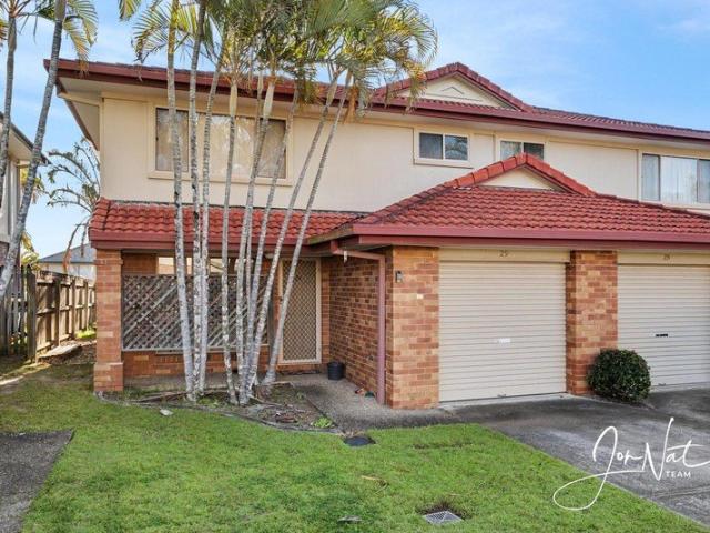 Townhouse for sale in Toombul, Queensland