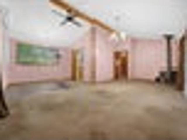House for sale in Henderson, Henderson-Massey