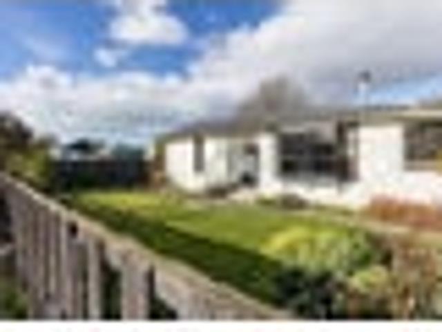 House for sale in Heathcote, Canterbury