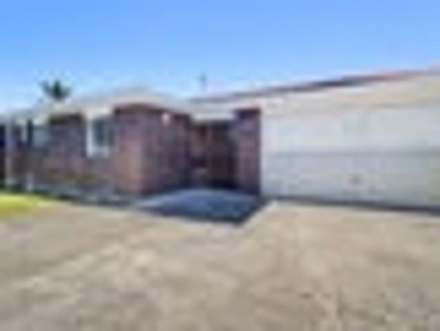 House for sale in Point Chevalier, Albert-Eden