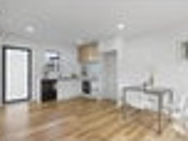 Townhouse for sale in Mount Wellington