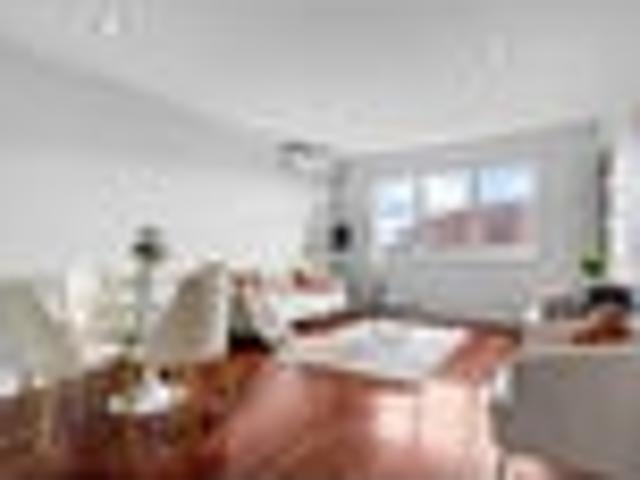 Apartment for sale in Blockhouse Bay, Oroua County