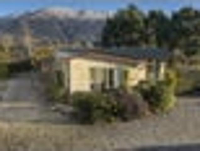 House for sale in Otakou