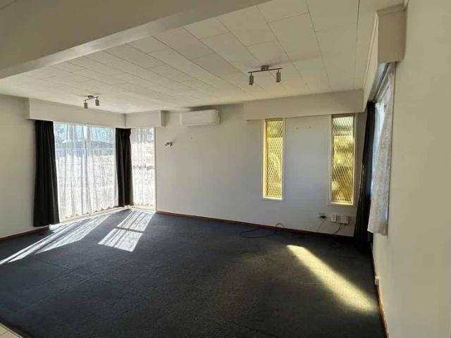 House for rent in Pakuranga Heights, Howick