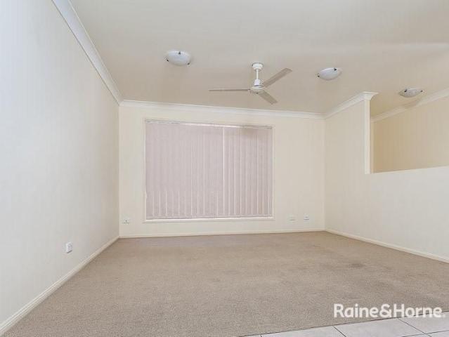 House for rent in Castle Hill, Greater Brisbane