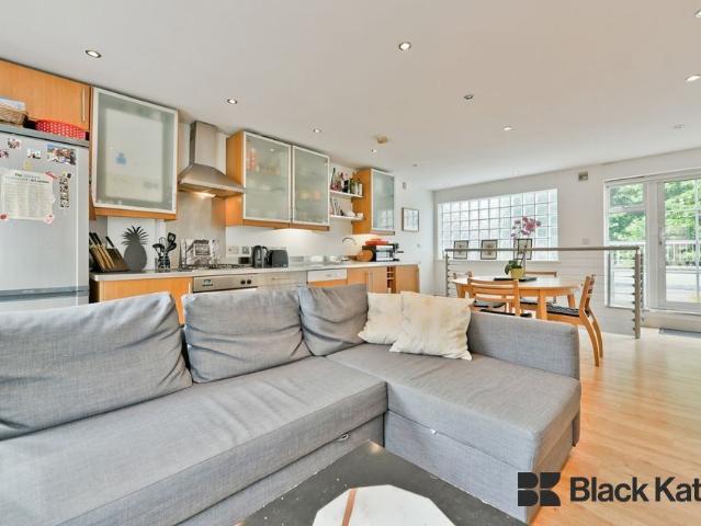 Apartment for rent in Walworth, Greater London