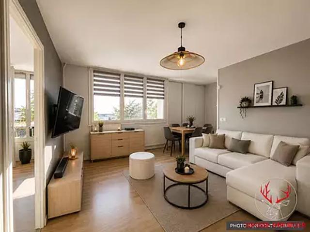 Appartement vente à Église, Décines-Charpieu